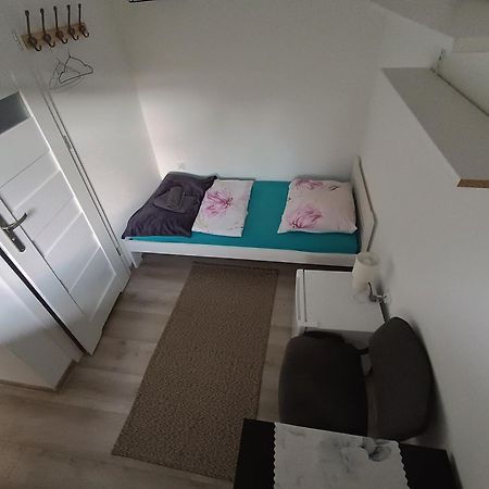 Stas-Przy Szkole Nr3 W Skawie Skawa Ruang foto